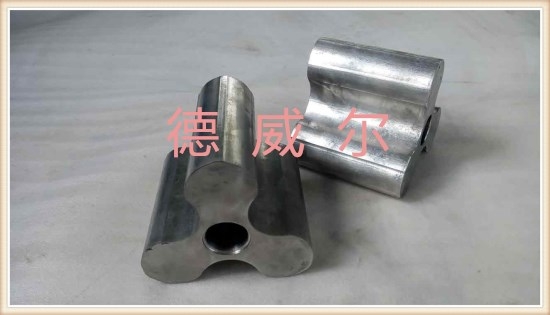 羅茨風(fēng)機(jī)部件圖一 羅茨風(fēng)機(jī)部件圖一